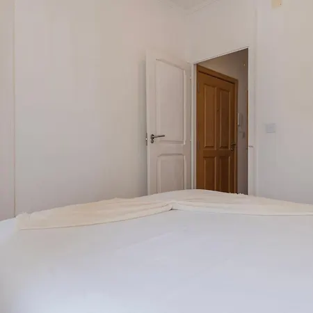 Campo De Ourique Charm By Lovelystay Apartamento